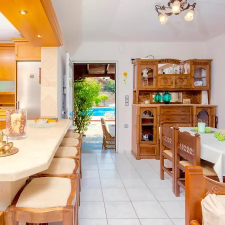 Apollo Villa