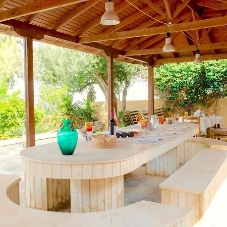Apollo Villa Agia Pelagia
